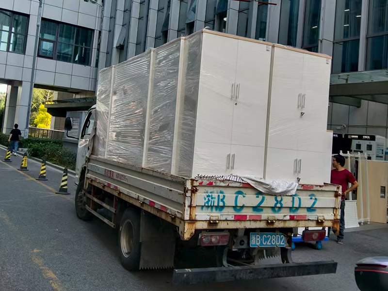 办公家具装车卸货